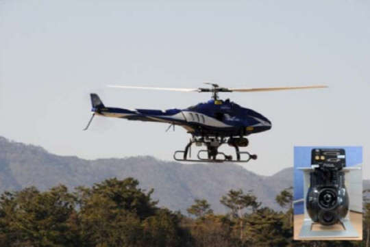 LG CNS 자회사인 원신스카이텍이 개발한 민수용 무인 헬리콥터 '엑스콥터(X-Copter)'. 원신스카이텍은 한국전력에 송전선 순시용 무인 헬기 공급 사업을 지난 2013년 수주한 뒤 R&D를 통해 다음달 시제품을 한전에 공급, 검수 받을 예정이다. 이후 한전에 제품 공급을 시작하면 적자 기조 탈피도 가능할 전망이다.  원신스카이텍 제공